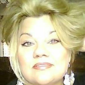 Meet your Posher, Yvette